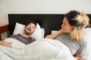 Lire la suite à propos de l’article IAH : tout savoir sur l’indice clé pour diagnostiquer l’apnée du sommeil !
